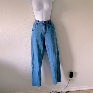 Baggy denim jeans